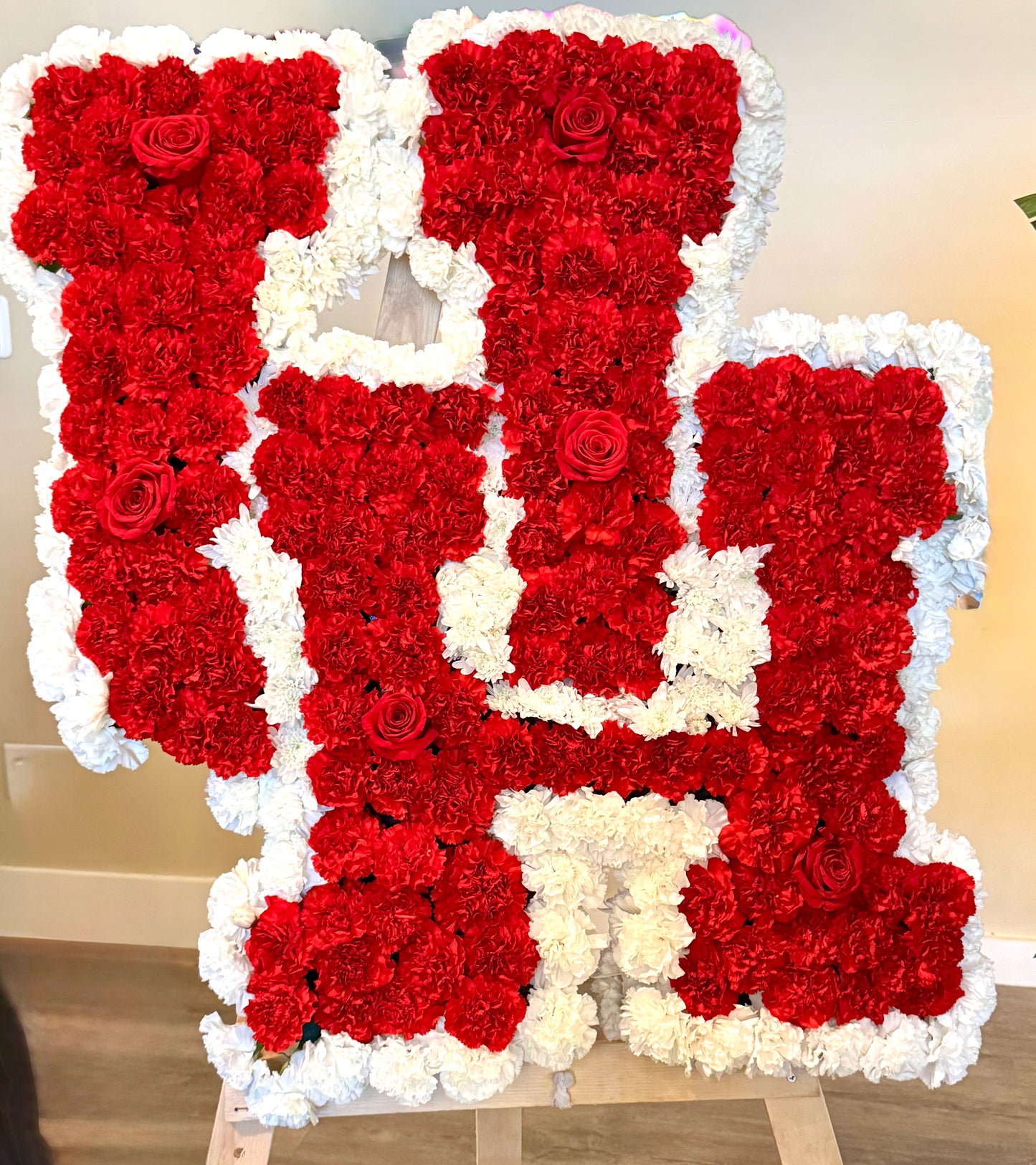 U of H sympathy arrangement