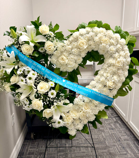 Open Heart Sympathy Arrangement